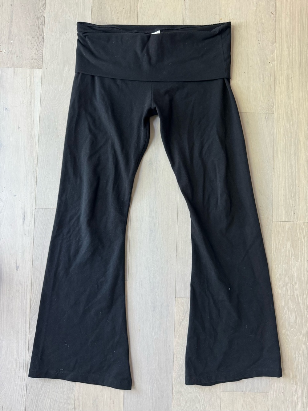 VS PINK rhinestone foldover leggings
